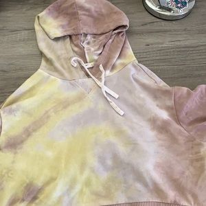tie-die hoodie!